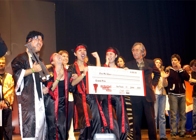 Grupo Sansey é campeão no 3º Festival Yosakoi Soran Brasil em 2005